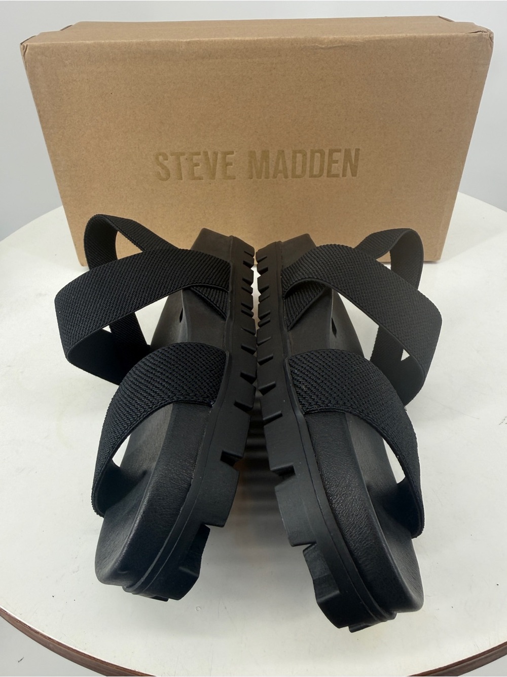 Steve Madden Landmark Black Lug Sole Elastic Strap Sandals NIB Size 6.5 - Picture 4 of 8